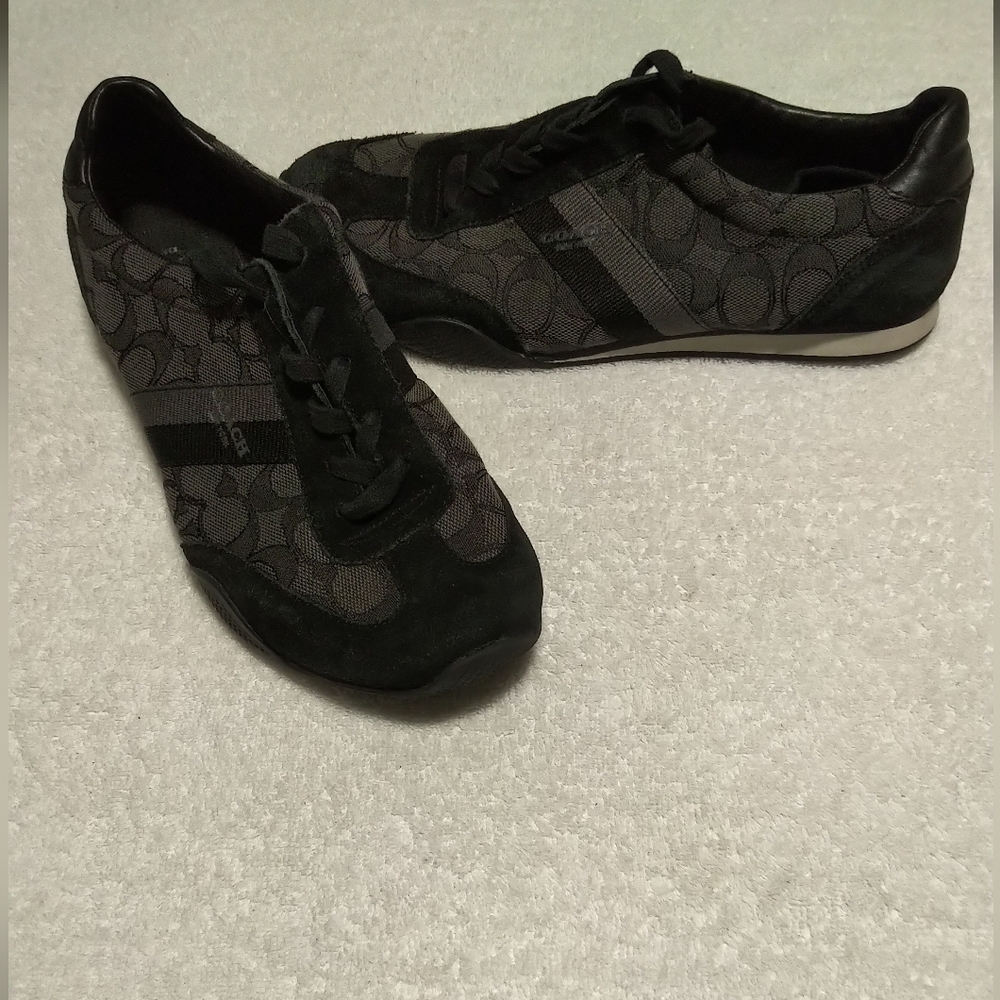 Authentic Coach Black Shoes - Size 9
